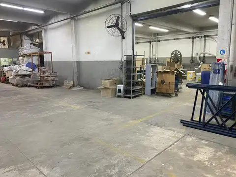 Excelente edificio corporativo 1360 mtrs.2