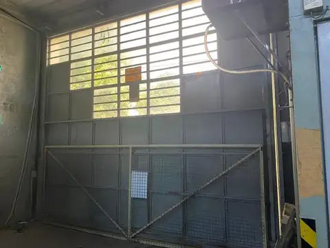 Galpon en Alquiler en Villa Lynch, $ 13.500.000