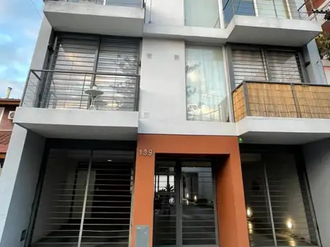 DEPARTAMENTO 2 AMBIENTES  C/COCHERA HAEDO NORTE