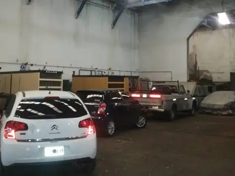 Cmte F Carbonari 1600