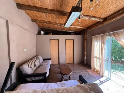 Casa 3 ambientes con 2 baños