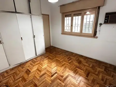 Depto Tipo Casa en Venta 44 años