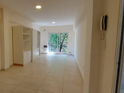 Bucarelli 3100 , Piso 2