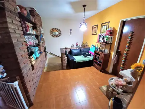 Casa en Venta en Alberdi, USD 64.900