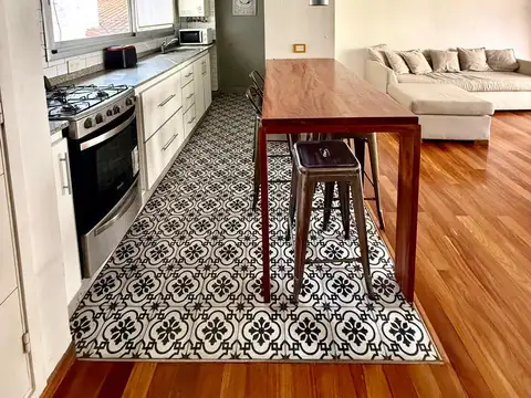 Departamento en Venta en La Lucila, USD 180.000