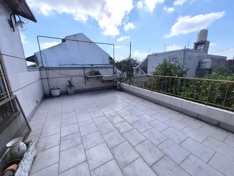 VENTA PH 3 AMBIENTES TABLADA PATIO QUINCHO