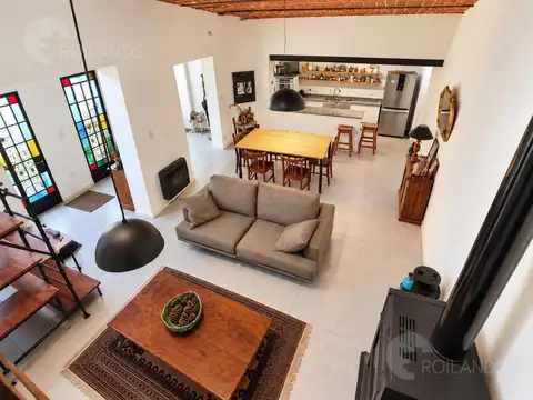 VENTA CASA CON PERSONALIDAD PROPIA