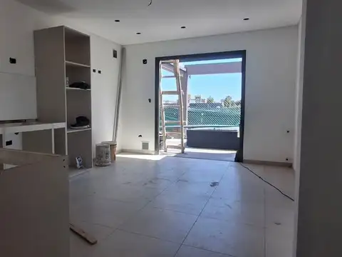 Adolfo Villanueva 100