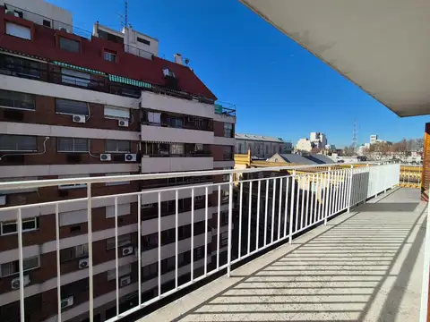 Departamento de 4 Ambientes en Barracas con Balcón