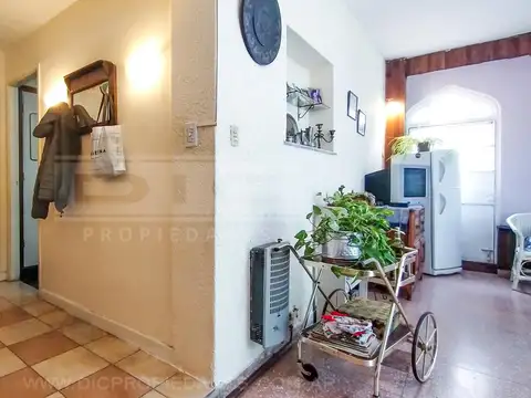Casa 4 dormitorios Venta - La Lucila-Vias/Maipu