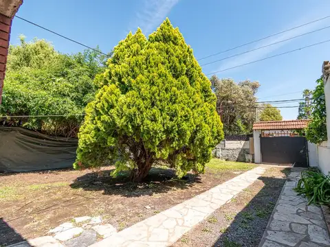 Casa en Venta con 1 cochera