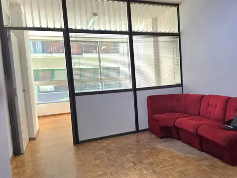 Oficina Monoambiente con 2 baños