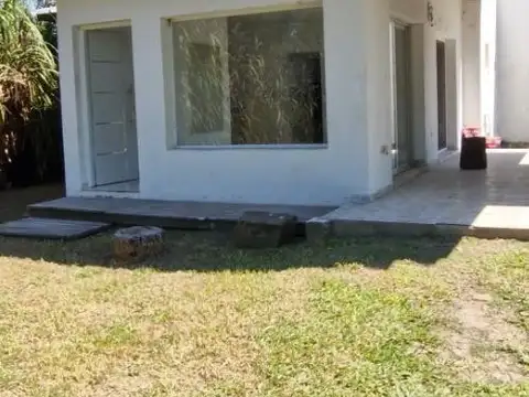 CASA EN VENTA EN COLONIA BENITEZ- APTA CREDITO