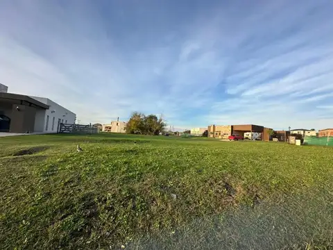 MMC. Oportunidad! Lote en Venta en Medal Country Club Pilar