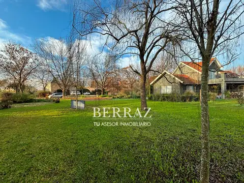 Lote venta de 1006 m2 en San Francisco CC Manzanares Pilar