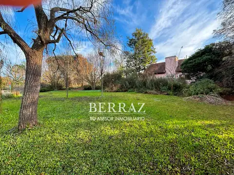 Lote venta de 1006 m2 en San Francisco CC Manzanares Pilar