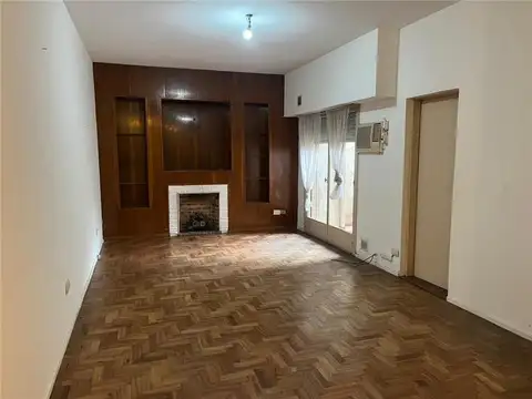 Hipolito Yrigoyen  al 7400