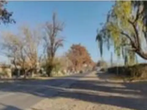 Galpon en Venta en Guaymallén Mendoza con oficinas