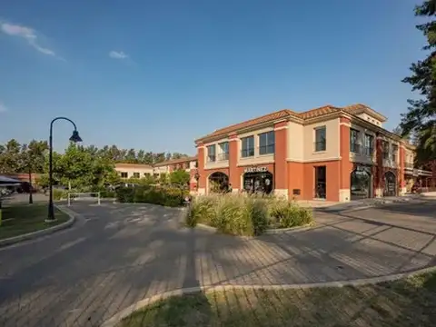Venta - Local Comercial -pilar