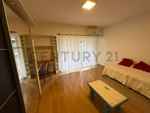Alquiler Departamento Monoambiente Amoblado - Super Luminoso - en Belgrano - Bajas Expensas.