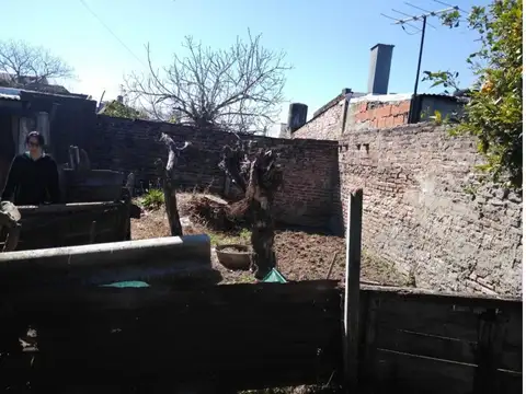 Depto Tipo Casa 3 ambientes con 1 baño