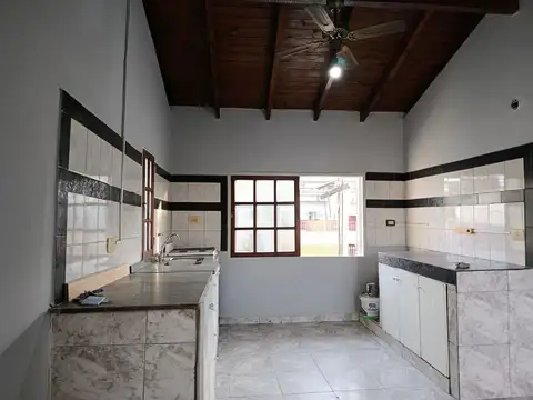ALQUILER DUPLEX 3 AMB MORÓN PATIO/BALCON