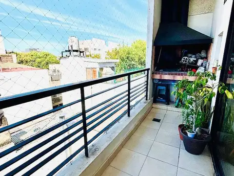 Venta departamento de 3 ambientes en duplex en Nuñez- Limite con Saavedra con cochera fija cubierta