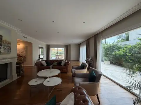 Casa en Alquiler 10 años