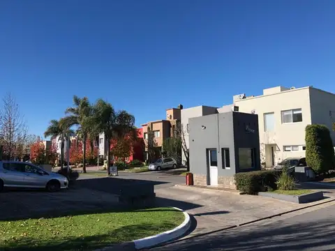 VENTA LOTE 383 M2 LOMAS DE SAN ISIDRO CLARIDAD 2.