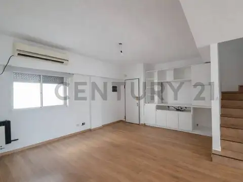 Departamento 4 ambientes Venta en Dúplex Florida Este