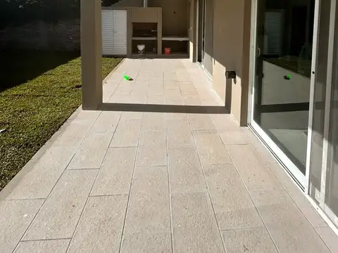 Casa en Venta 1 año