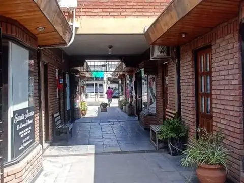 AV LA PLATA 3700