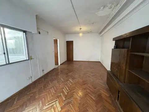 Casa en venta de 6 ambientes en Villa Luro