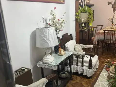 Martinez Rosas 1000, Piso 2