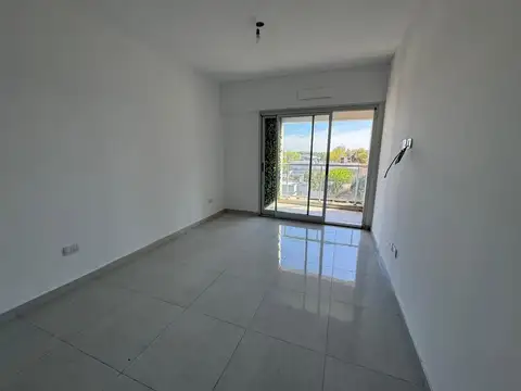 Departamento en Alquiler en Quilmes, $ 400.000