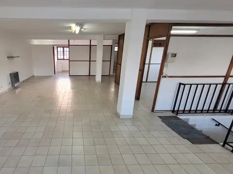 Oficina en Alquiler al Noreste