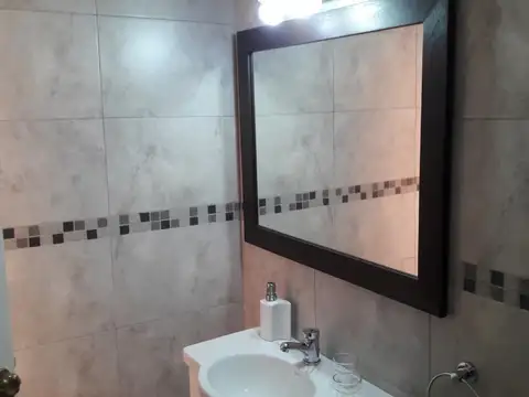 Hermosa casa en excelente ubicacion  Reciclada.