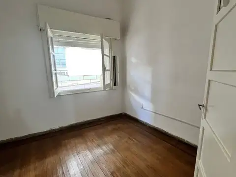 Venta apartamento dos dormitorios con renta Cordón