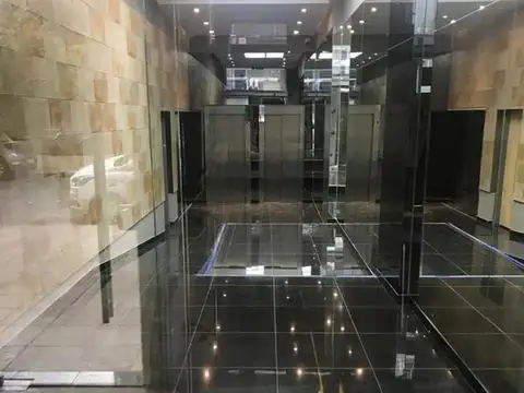 Tomas Le Breton 5000