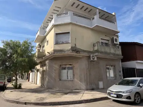 Casa - Venta - Argentina, RAMOS MEJIA - CANGALLO 392