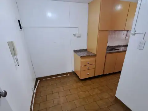 Departamento en Alquiler en Avellaneda, $ 800.000