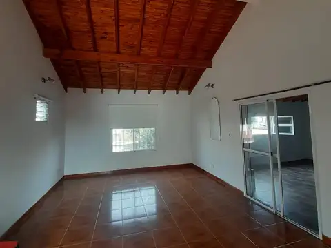 ALQUILER PH en Villa Luzuriaga