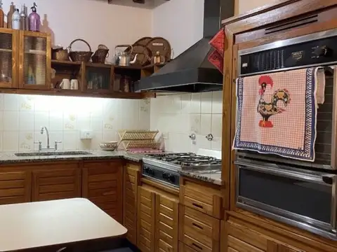 Venta PH Las Cañitas con patio y terraza con cochera opcional 