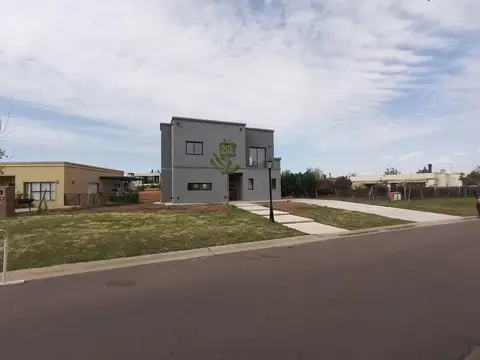 Avenida Doctor Honorio Pueyrredón