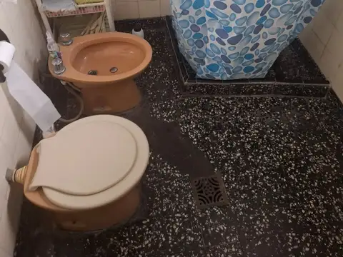 VENTA Casa. V. Dominico. Avellaneda. Apta Credito.