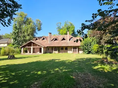 Casa en Venta de 6 dormitorios