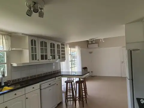 Casa en Alquiler de 5 dormitorios