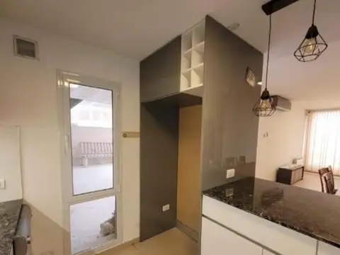 Depto Tipo Casa en Venta en Cipolletti, USD 200.000