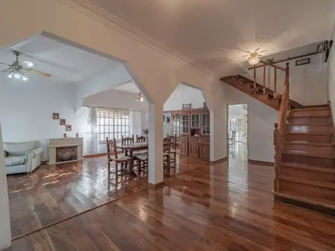 Casa en Venta de 5 dormitorios