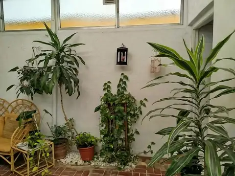 Depto Tipo Casa 3 ambientes con 2 baños